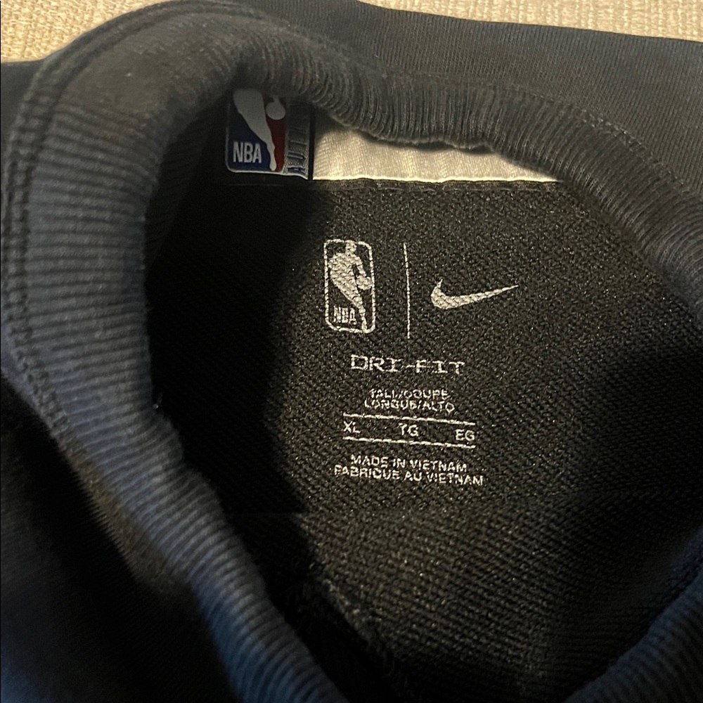 Nike Portland Trail Blazers Black and Pink Crewneck Sweater NBA Standard Issue - Picture 10 of 12